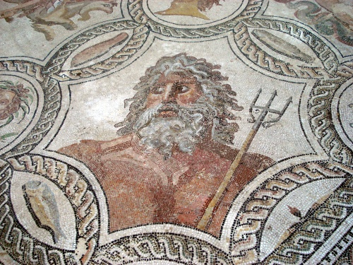 Mozaika s motivem Neptuna.