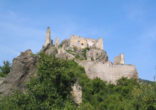 Ruiny hradu Dürnstein kde byl Richard vězněn.