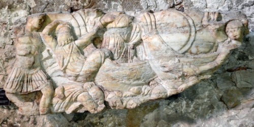 Bitva znázorněna na římském reliéfu