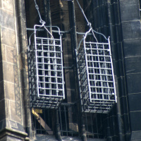 Sekta, která ztratila zábrany - v Münsteru pálili knihy a nutili muže k mnohoženství pod trestem smrti Sekta, která ztratila zábrany - v Münsteru pálili knihy a nutili muže k mnohoženství pod trestem smrti